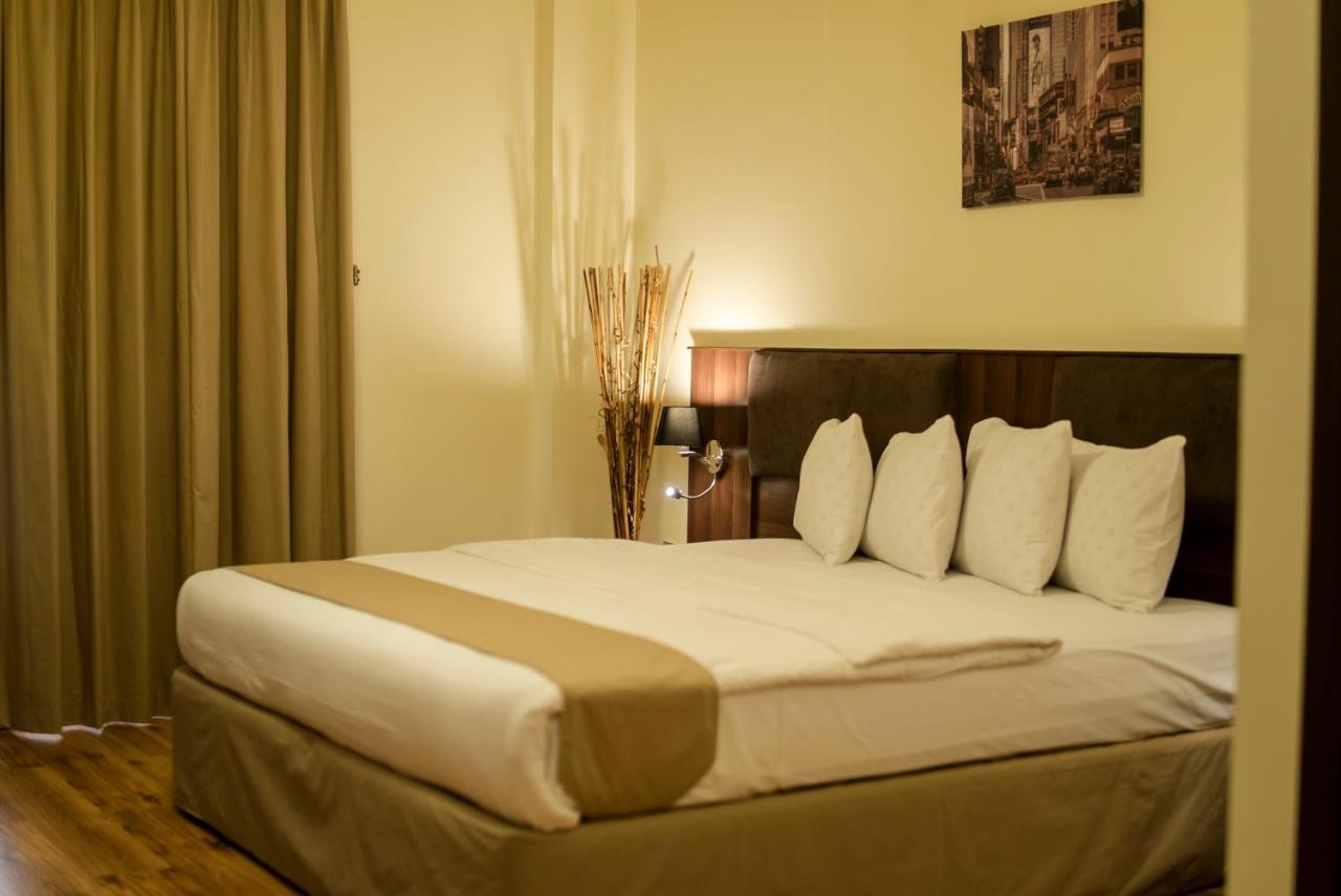 Weekend Hotel & Apartments Muscat Eksteriør billede