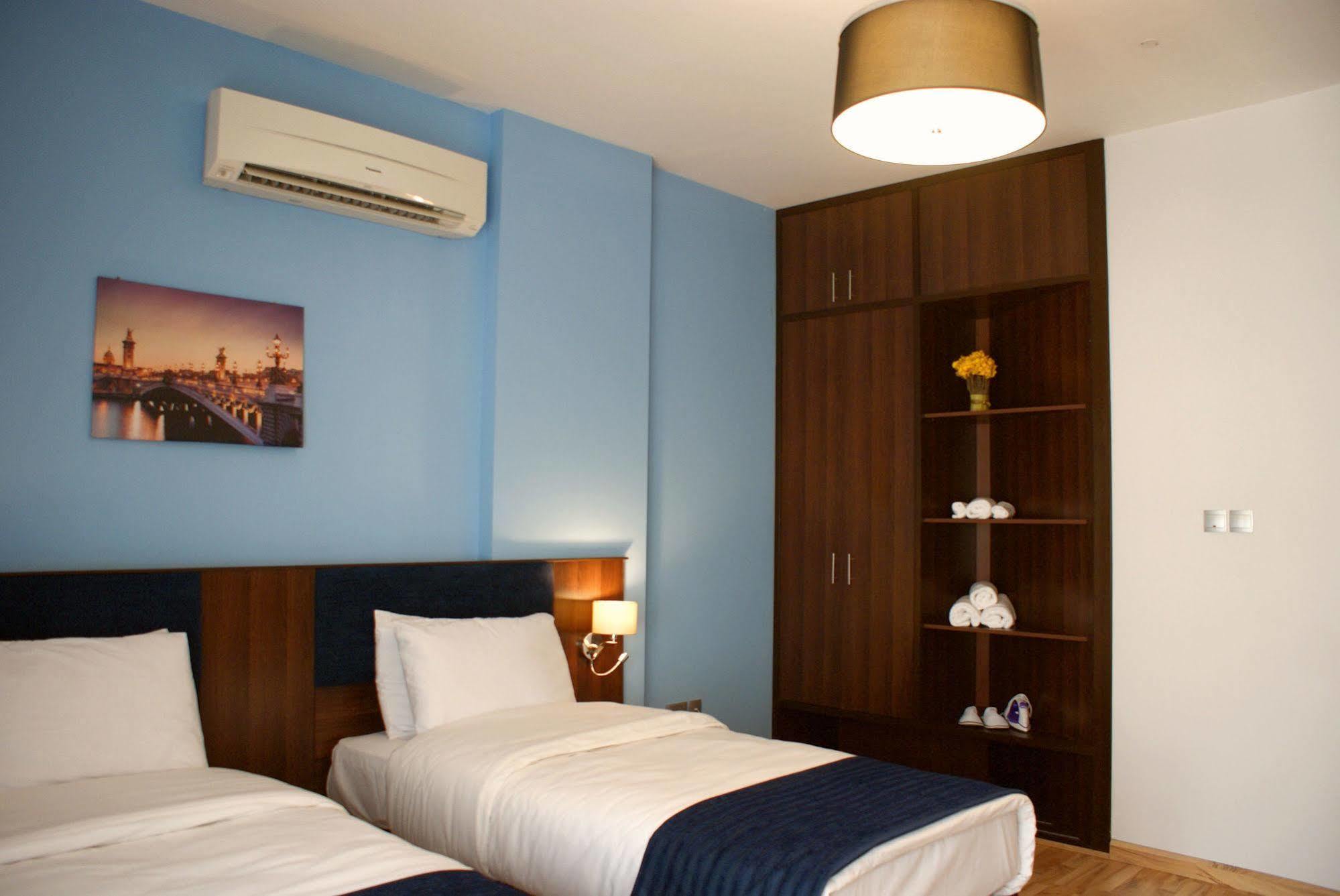 Weekend Hotel & Apartments Muscat Eksteriør billede